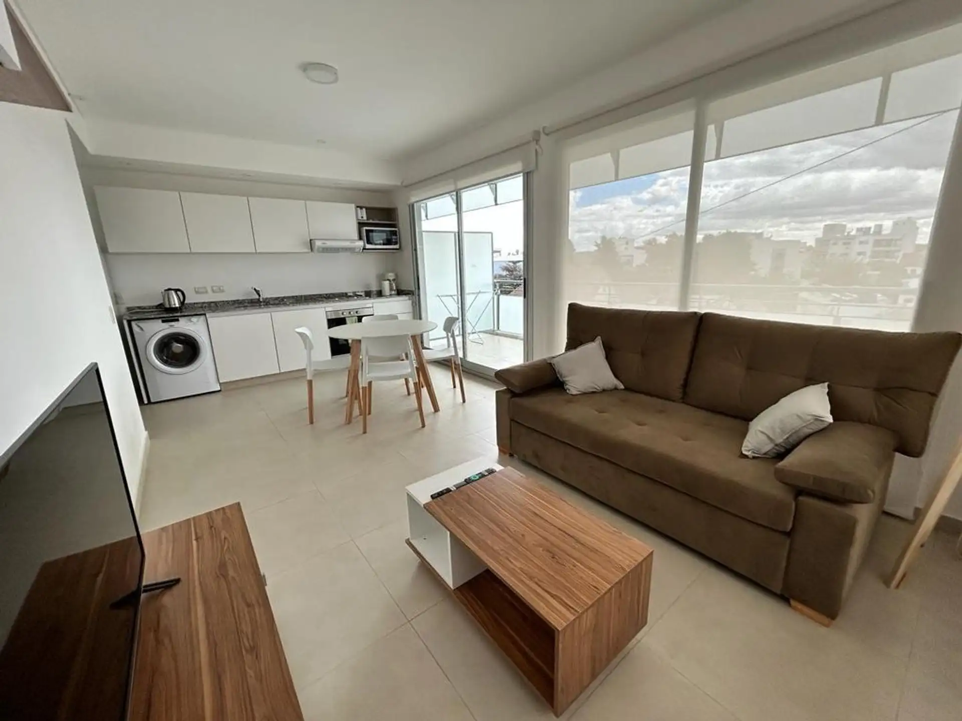 Departamento de 2 ambientes con balcón terraza en Vicente López