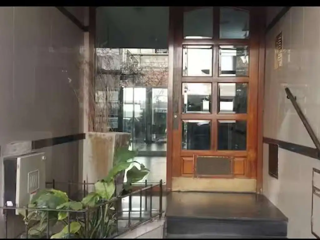 Furnished studio, A/C hot-cold