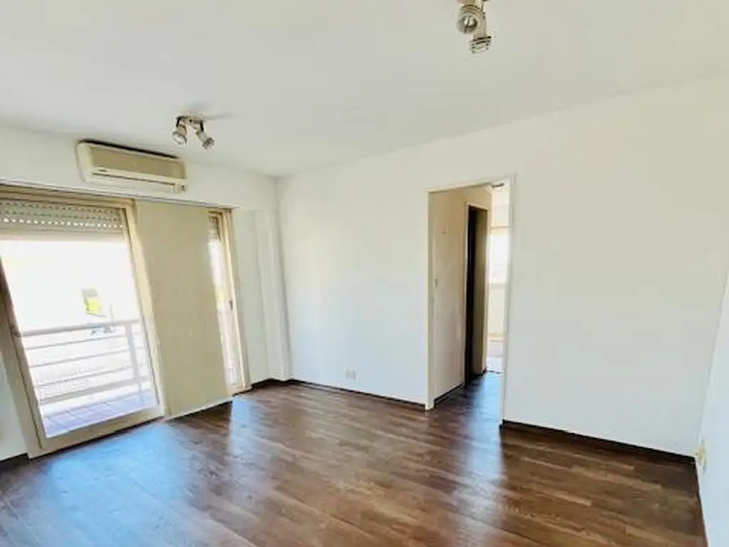 Departamento en Alquiler en San Isidro Vias / Libertador, San Isidro
