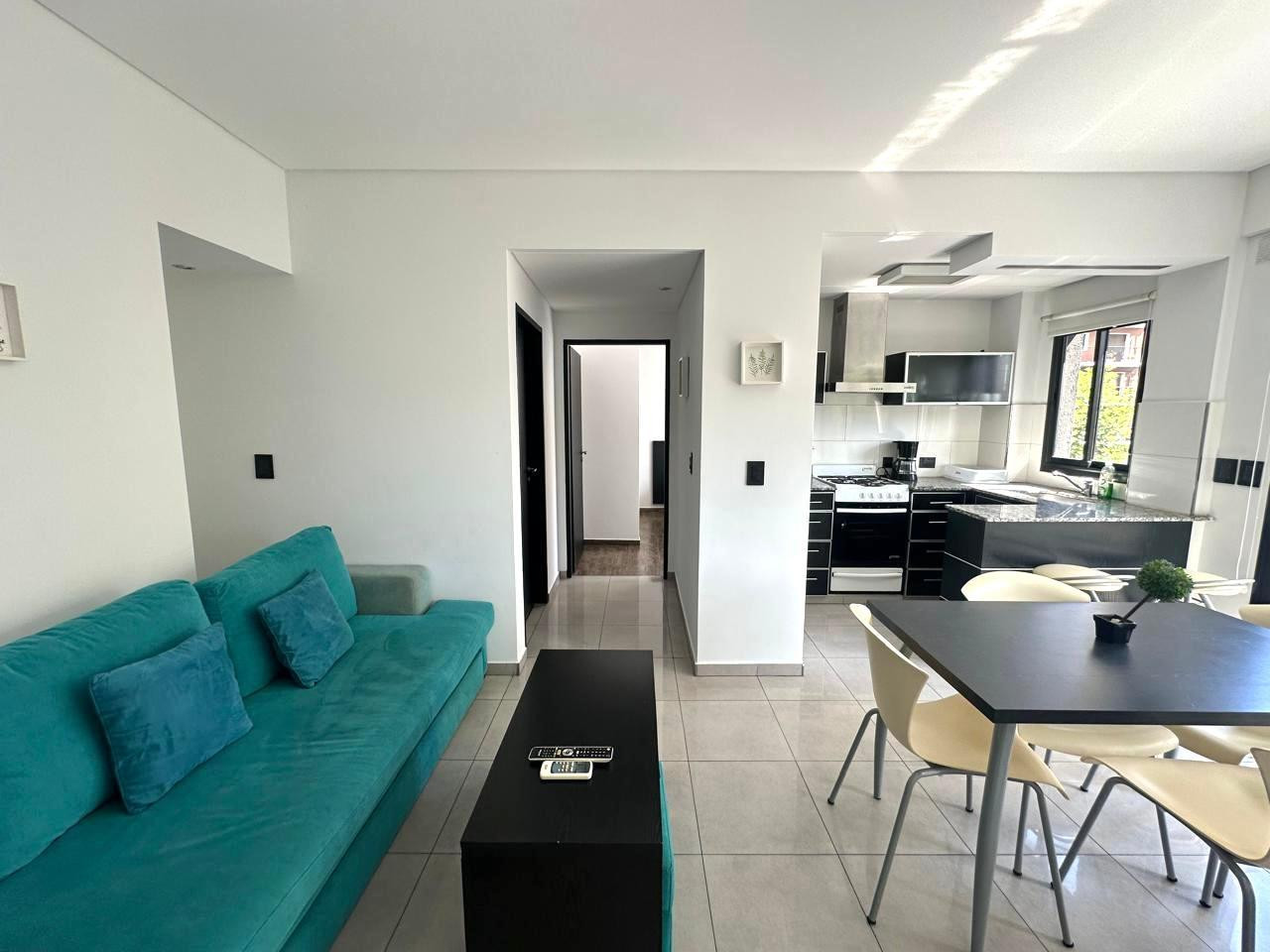 Apartamento de dois ambientes mobiliado em Balvanera
