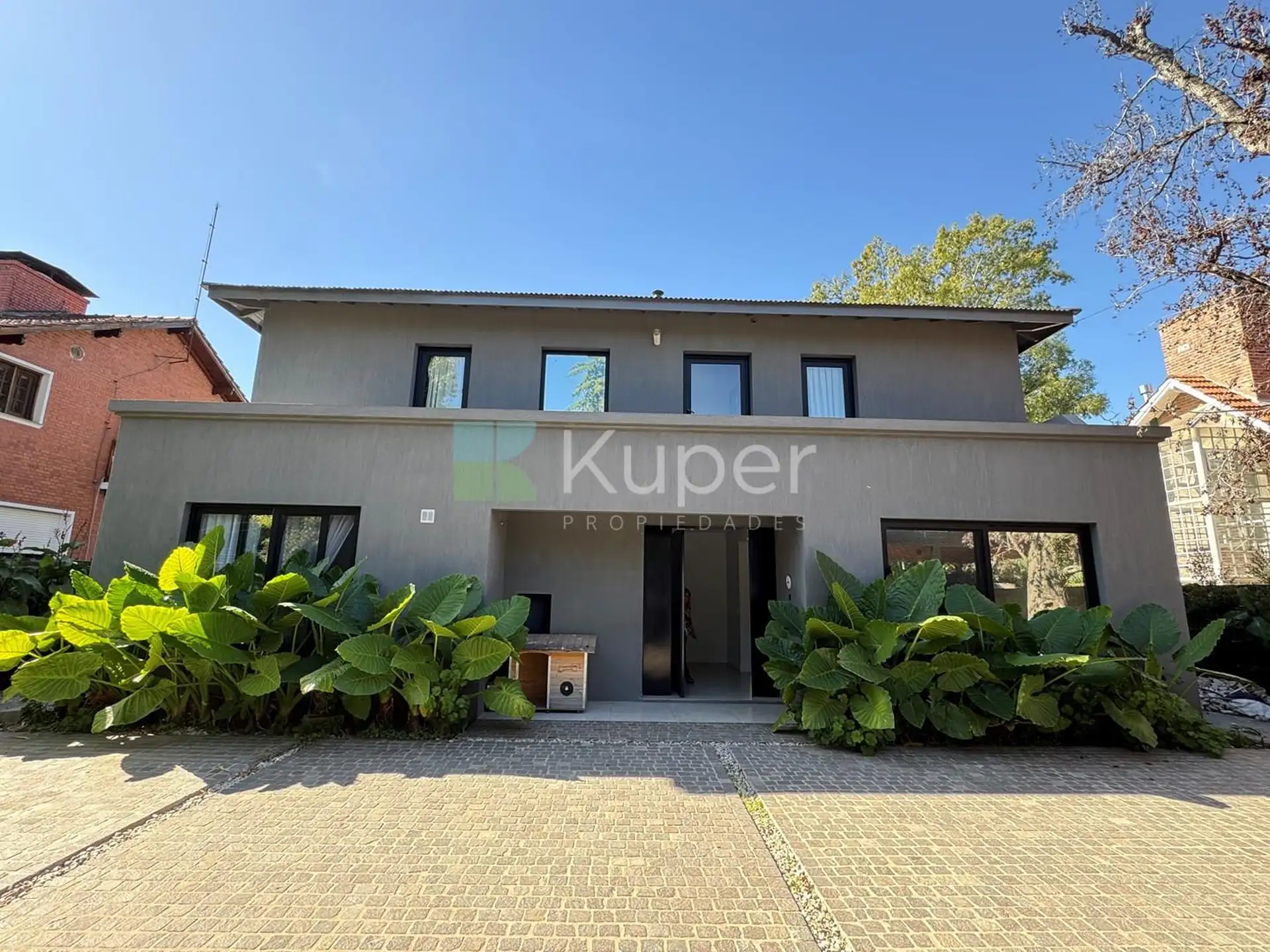 Three-bedroom house in Santa Rita, Boulogne