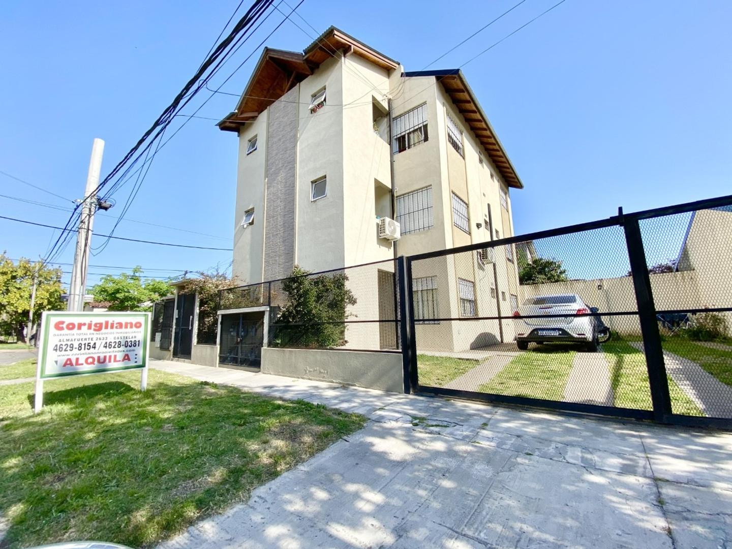 Departamento de 2 ambientes con cochera en Castelar Sur (Morón)