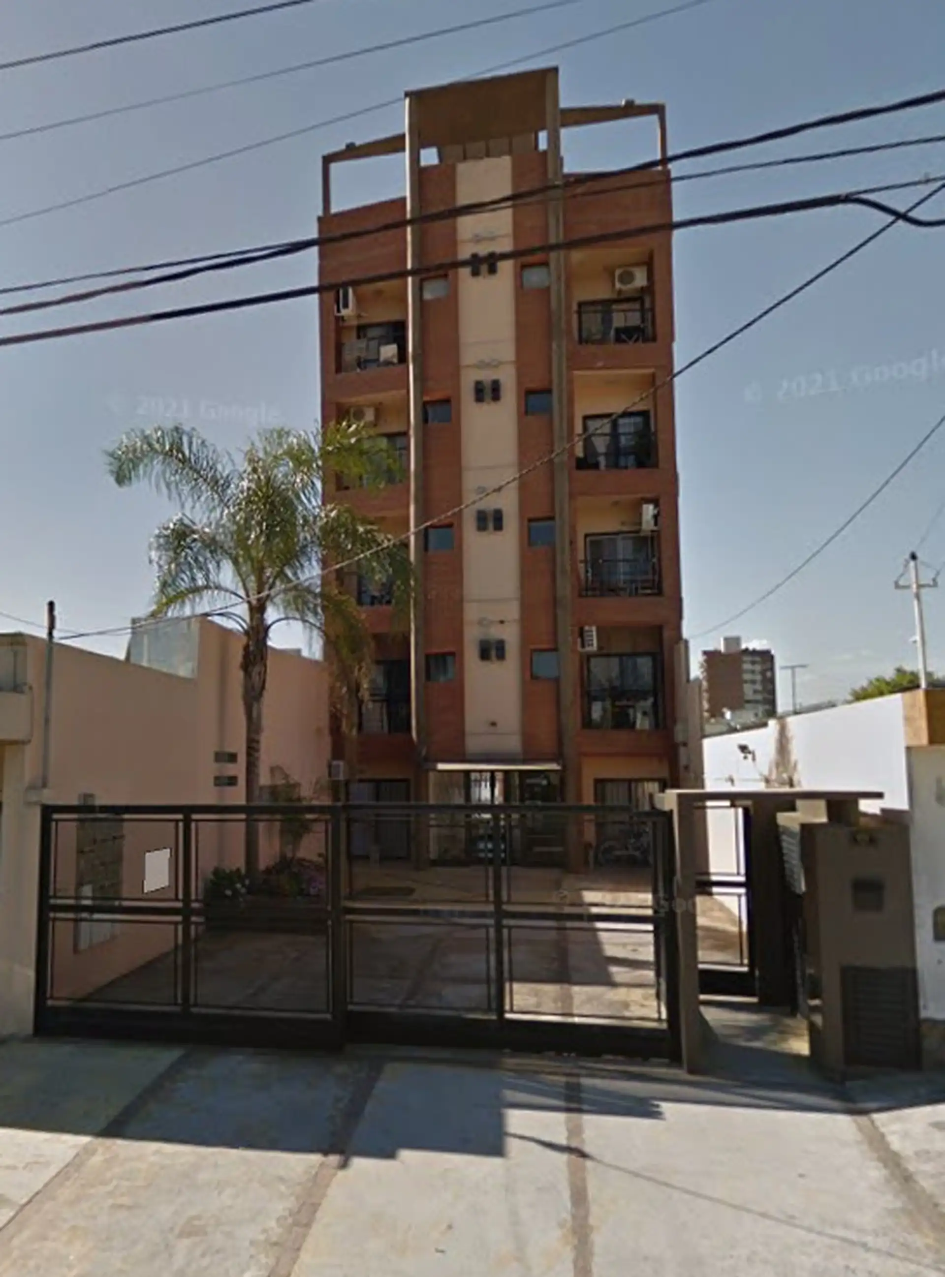 Furnished one-bedroom apartment in Campana centre