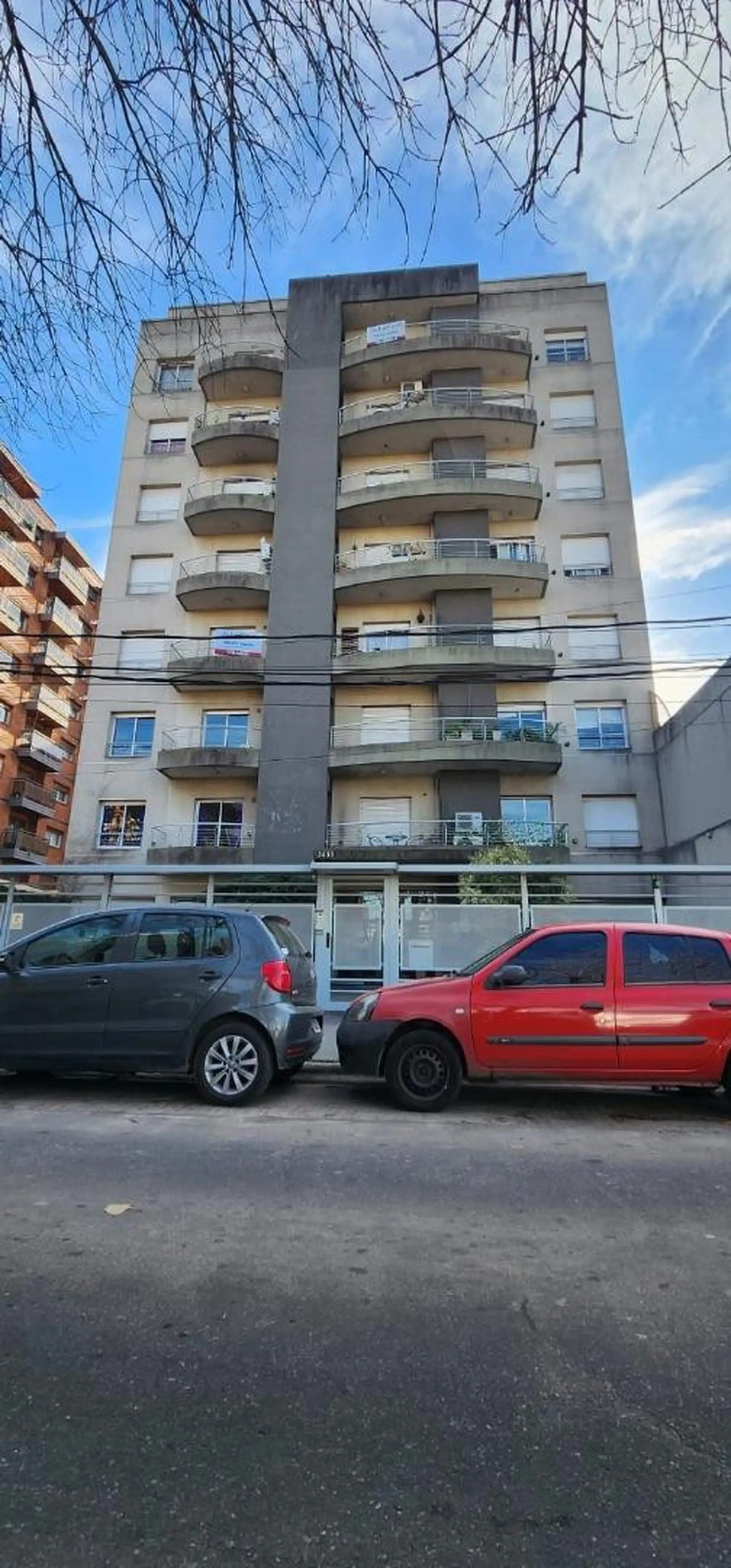 Apartamento de dois ambientes no Castelar Norte