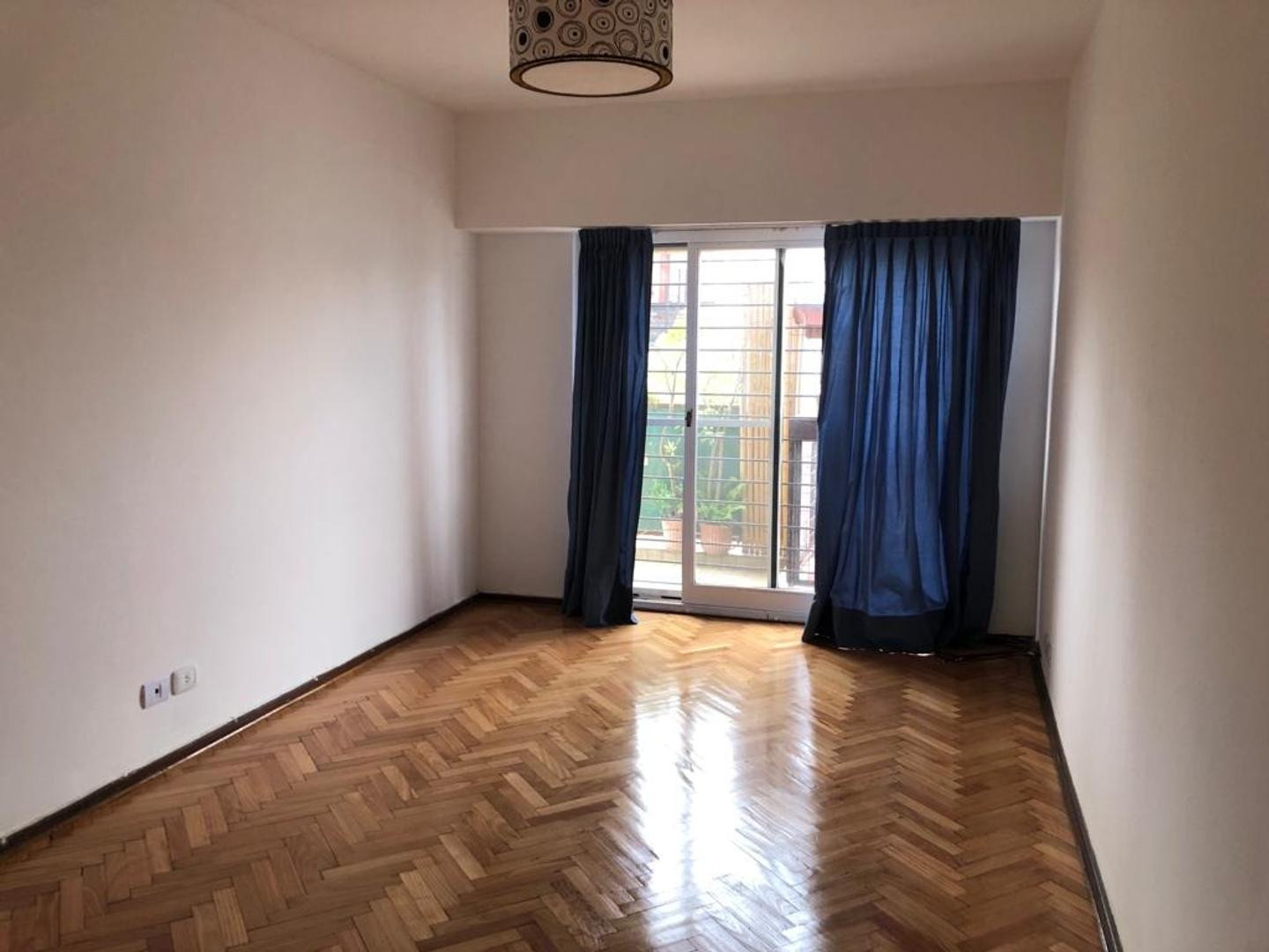 Two-bedroom apartment in Parque Avellaneda