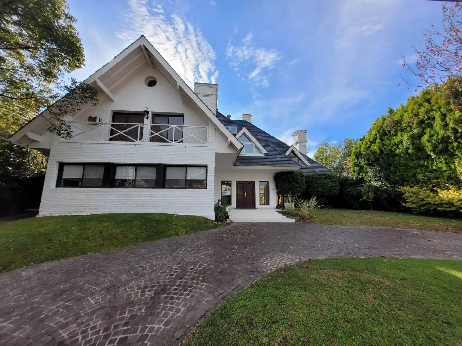 Casa de 4 dormitórios em San Isidro Chico, Beccar