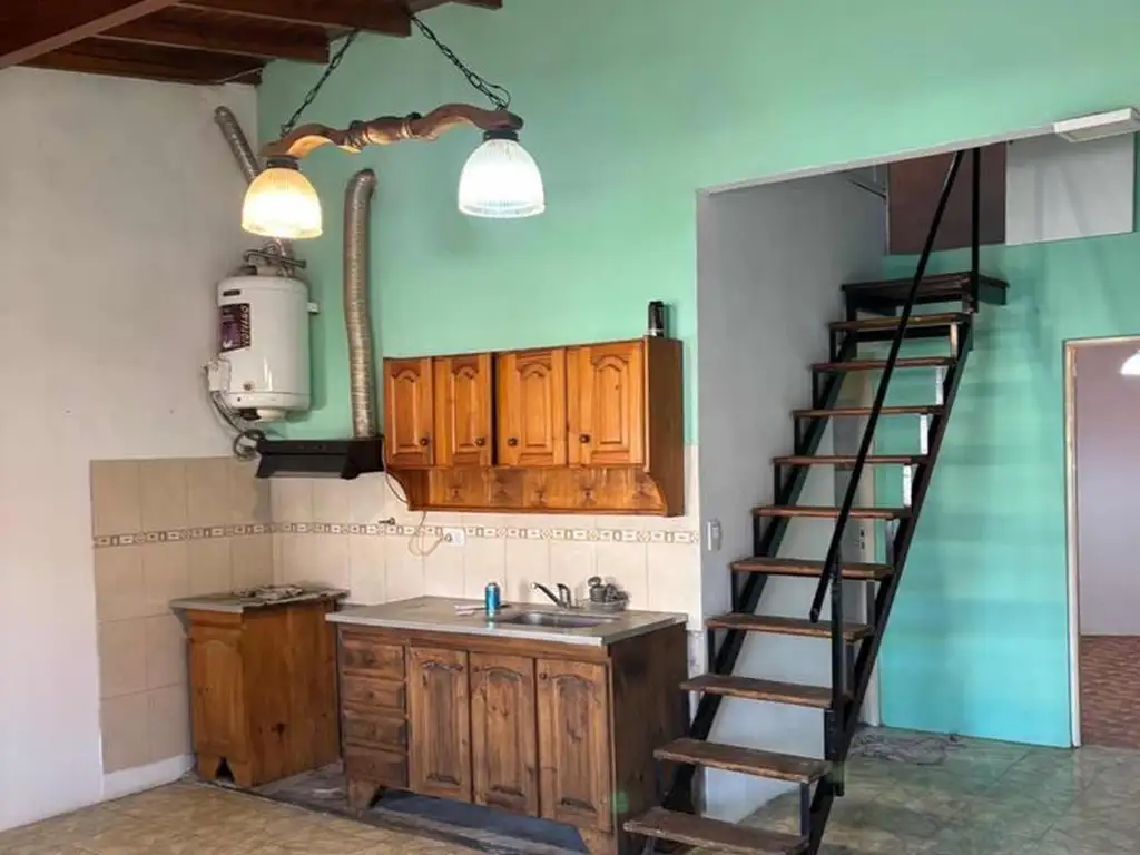 Casa com 2 quartos, 90 m²