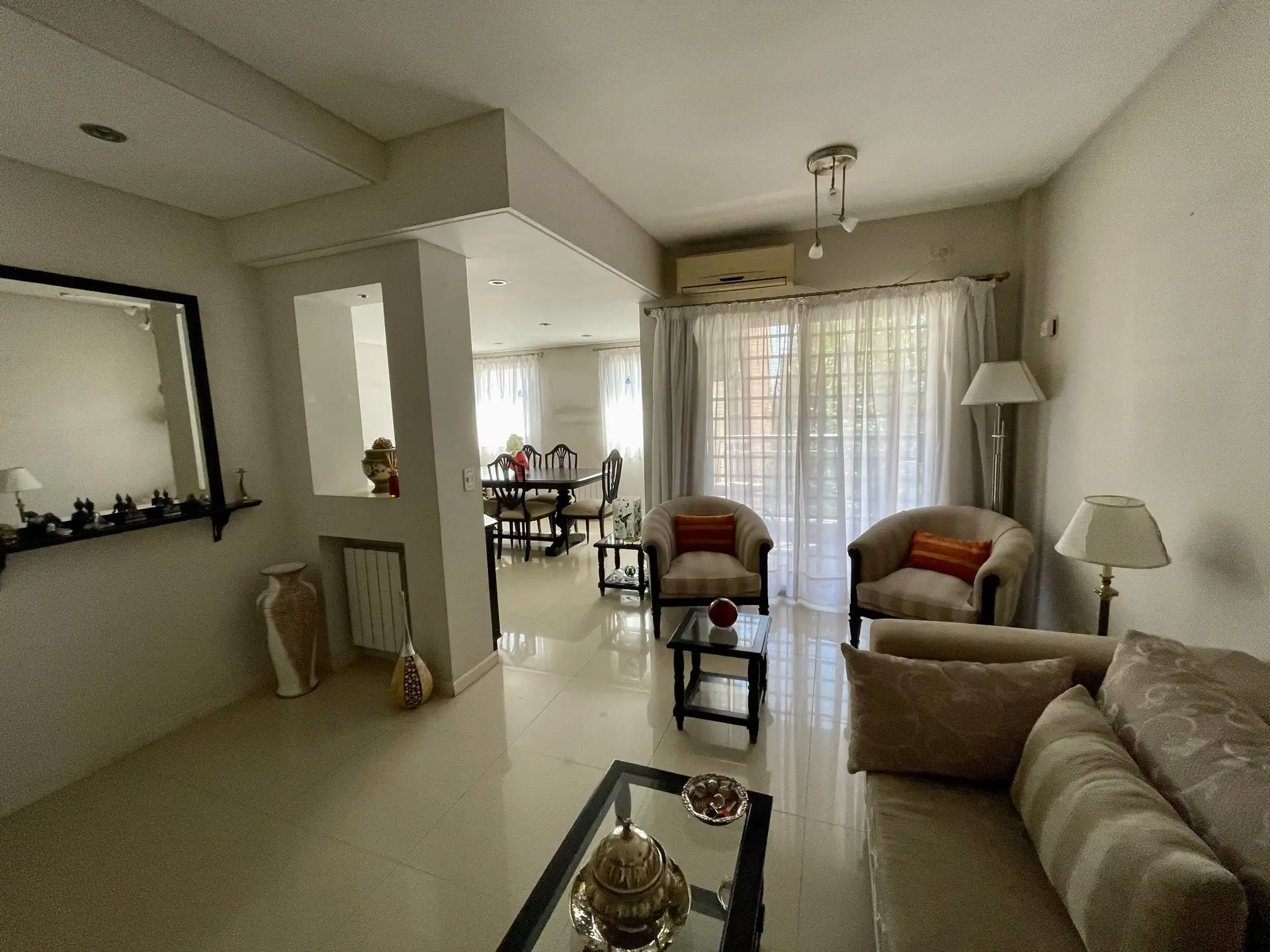 Three-bedroom apartment in Quilmes city centre
