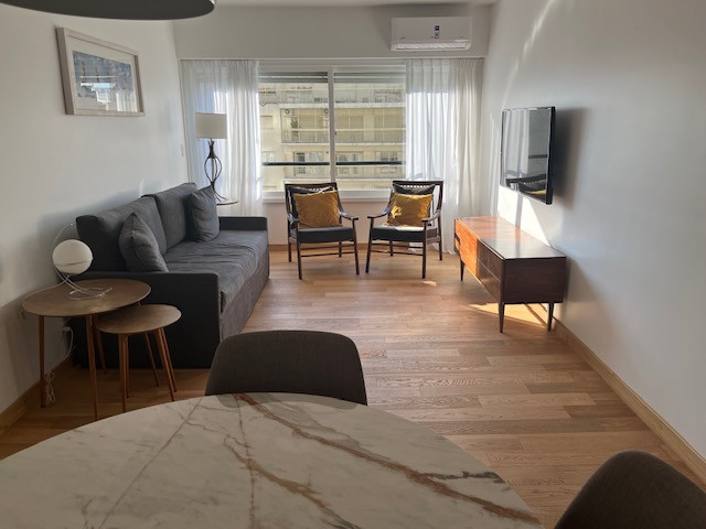 Apartamento mobiliado de 2 ambientes com 1 dormitório em Recoleta