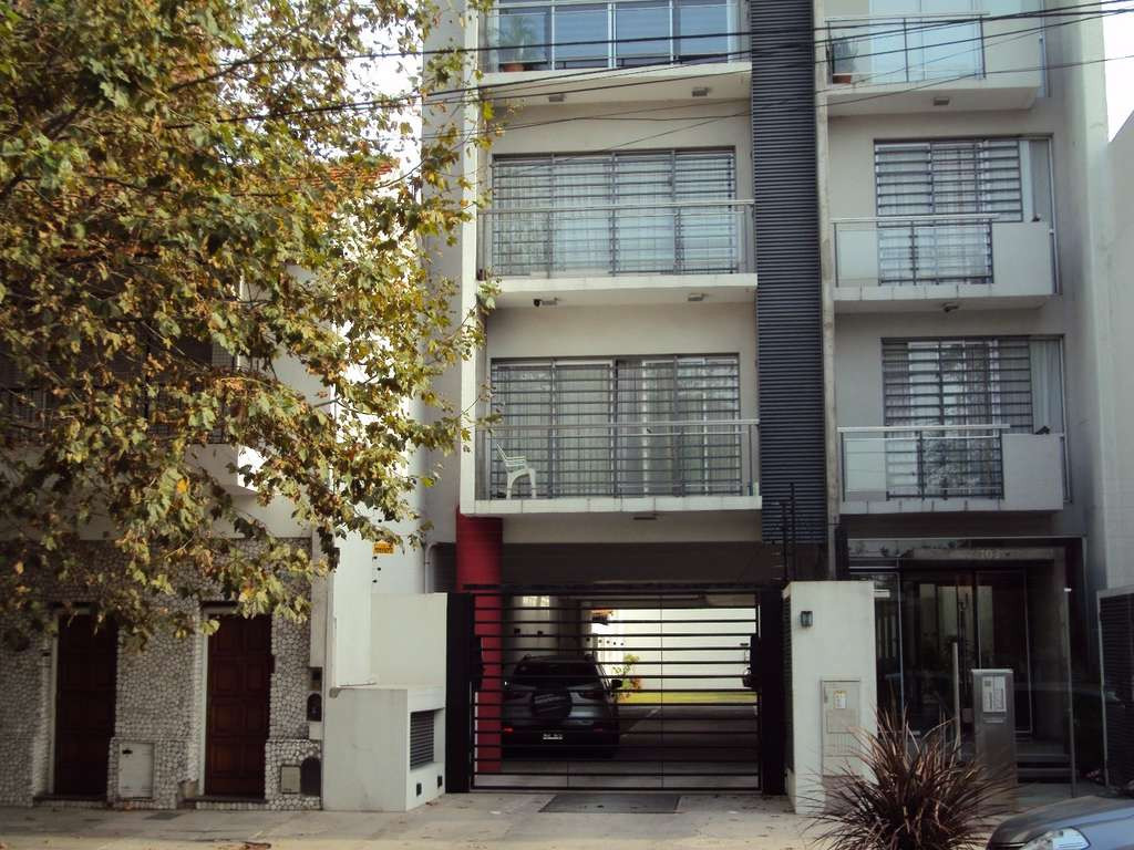 Квартира с 1 спальней в Bernal, Quilmes