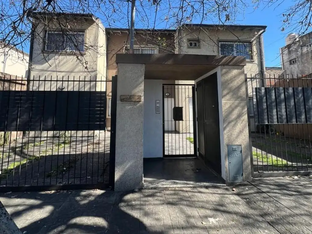 Departamento en Alquiler en Castelar Norte, Castelar