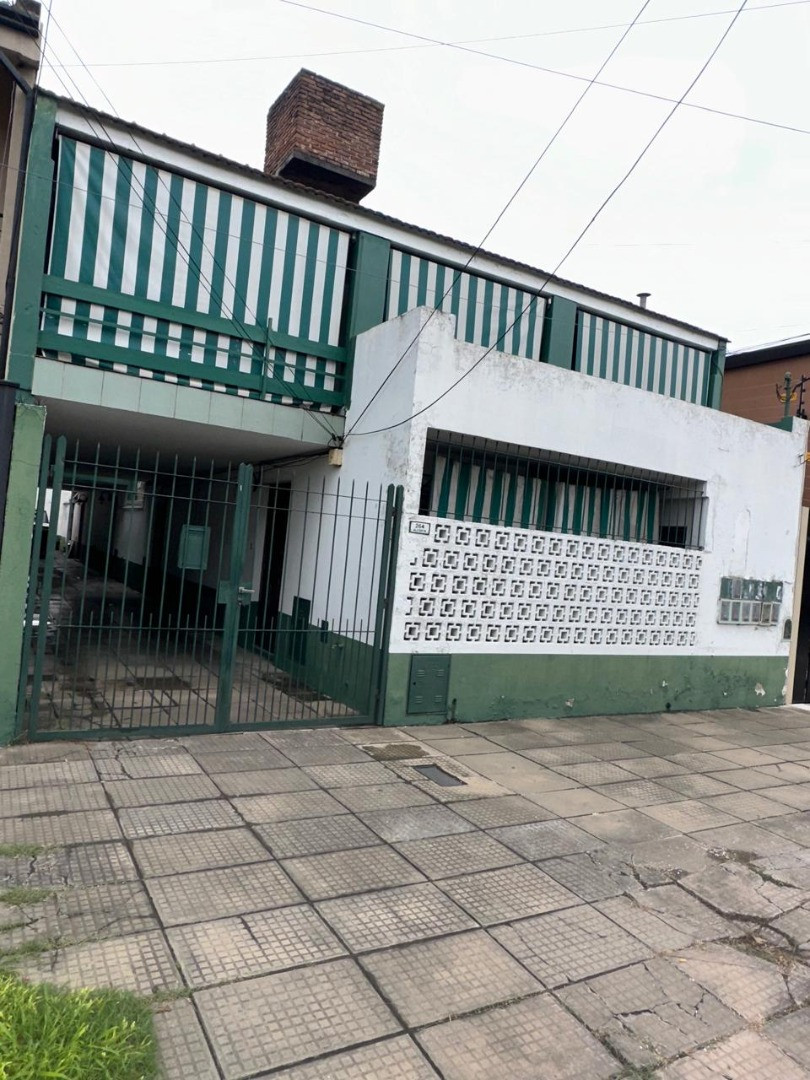 Apartamento de dois quartos em Haedo, Morón