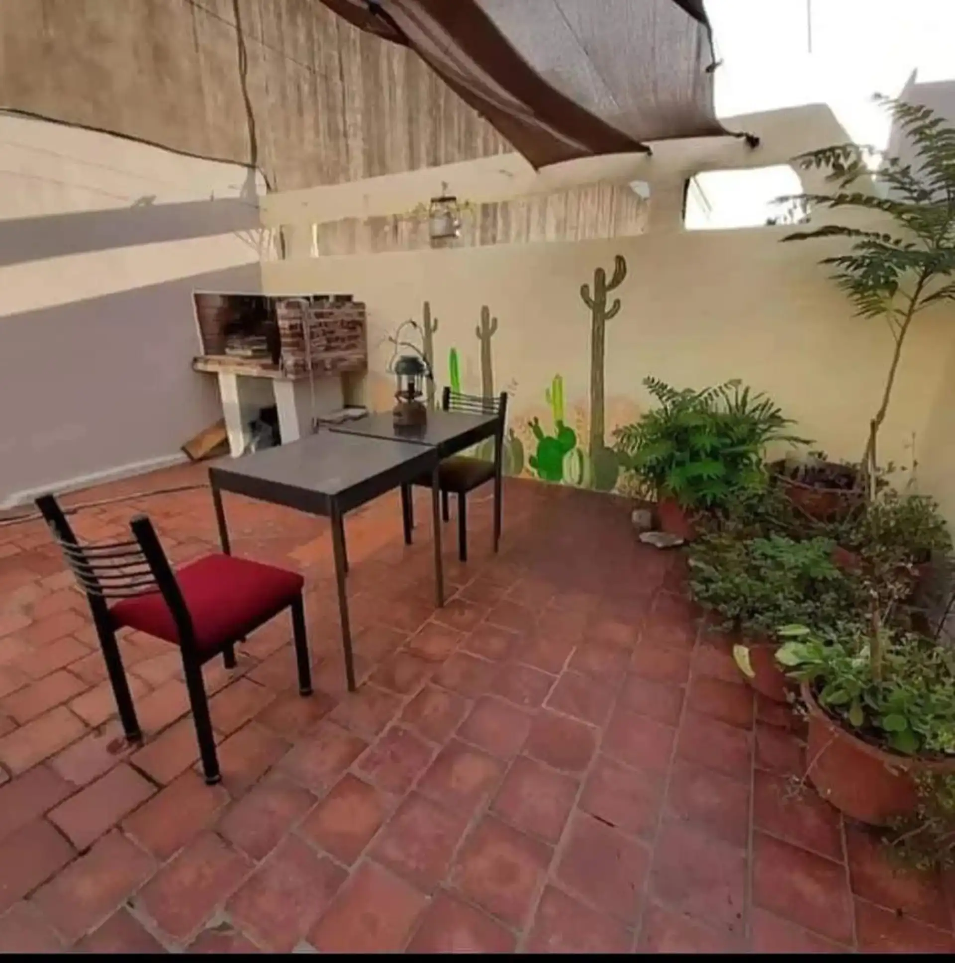 Apartamento tipo PH mobiliado de 2 dormitórios em San Telmo