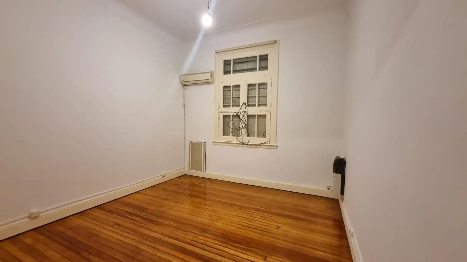 Апартаменты с 1 спальней в Palermo в здании 100 лет, после ремонта