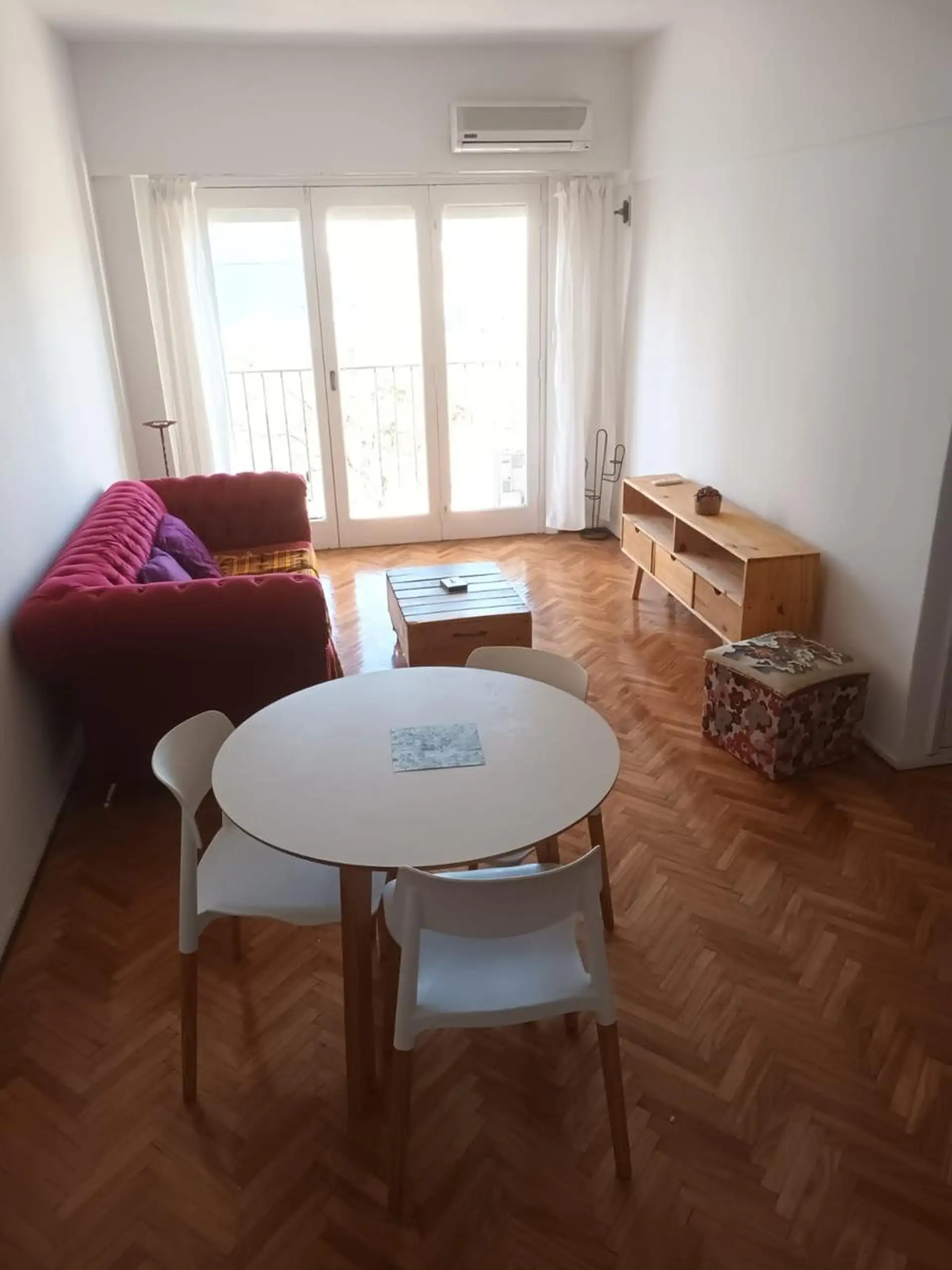 Departamento amoblado de 3 ambientes en Caballito