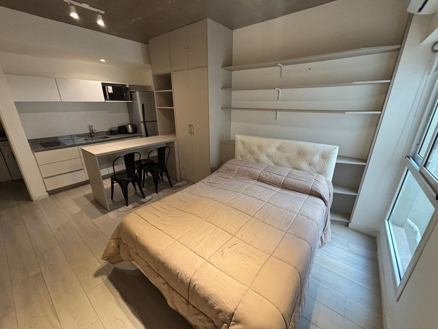 Furnished studio apartment in Almagro