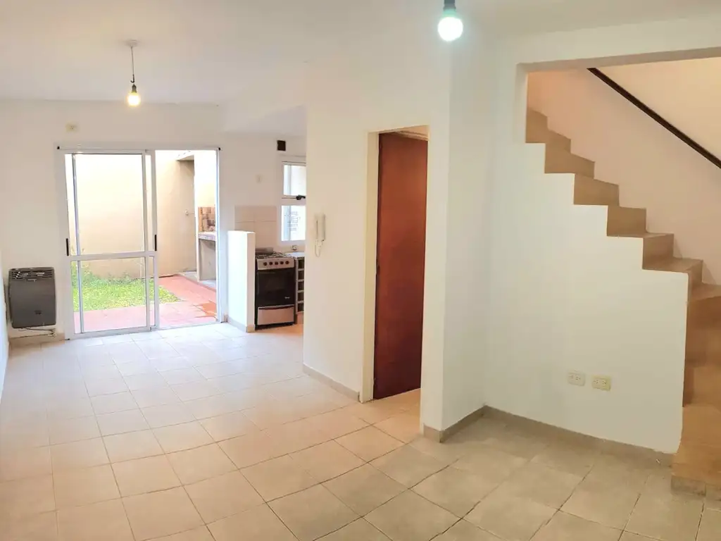 Departamento en Alquiler en Plaza España, La Plata