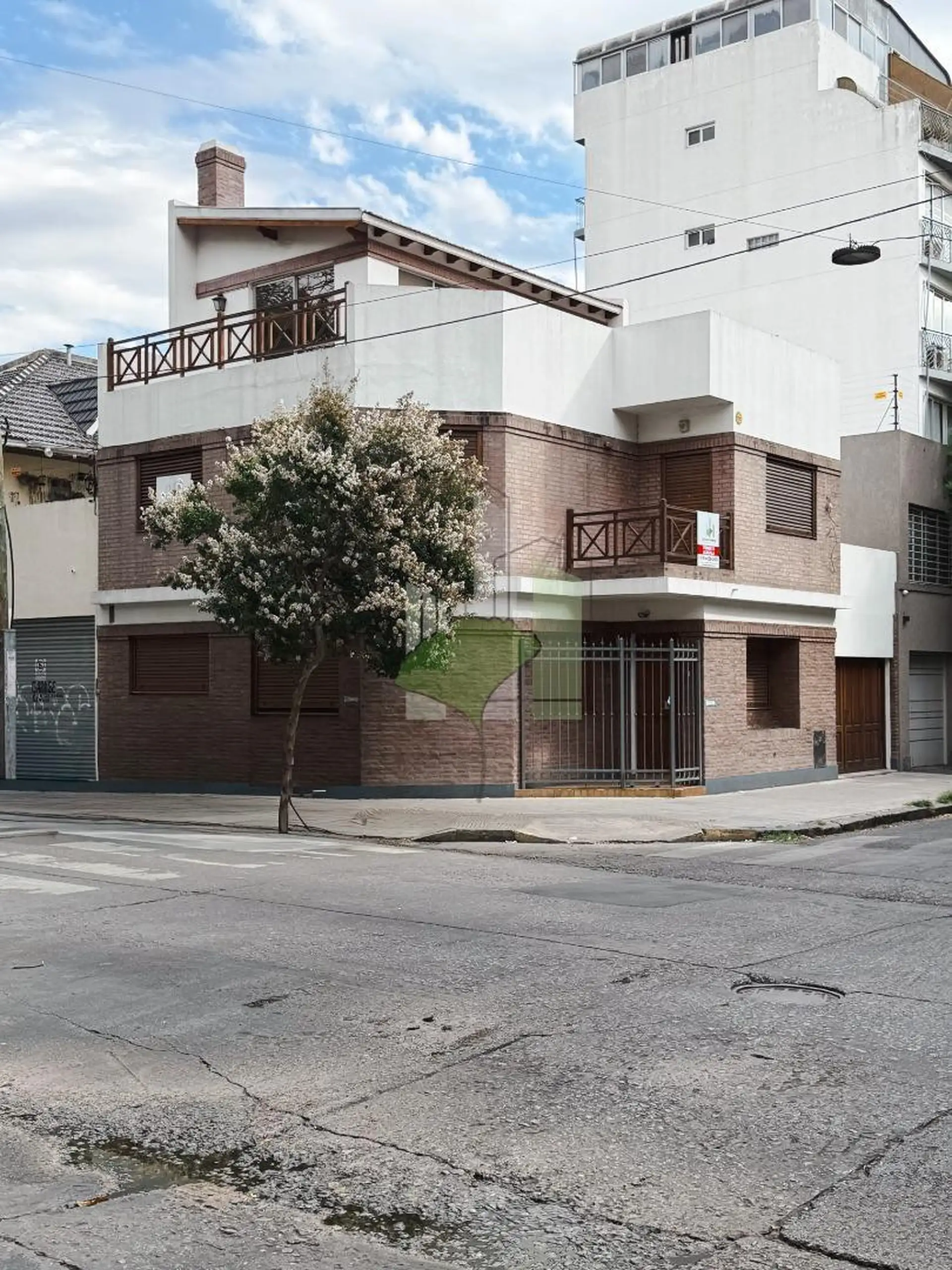 Дом с 3 спальнями в Quilmes Centro