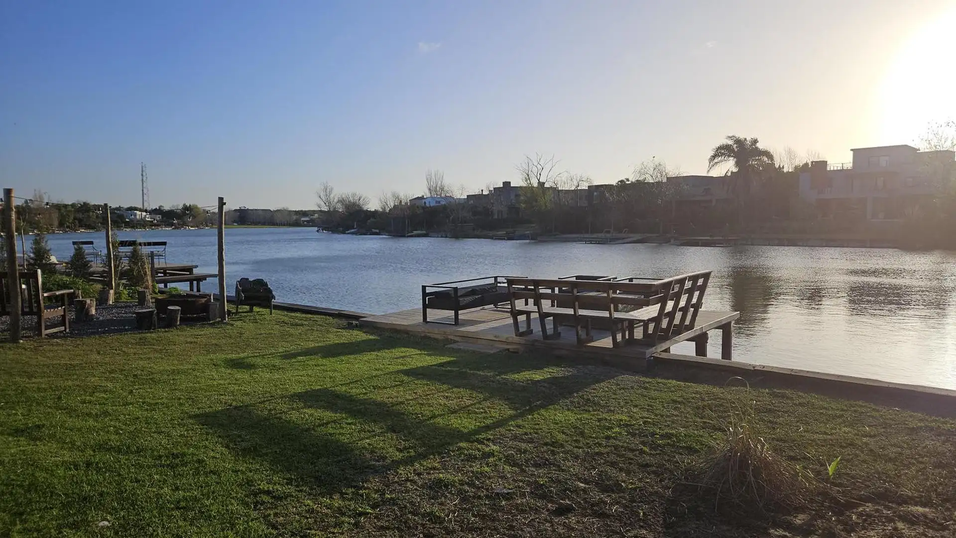 Casa con muelle y 3 dormitorios en Santa Bárbara, Tigre