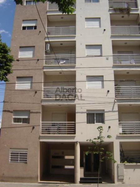 Departamento de 2 ambientes a estrenar en La Plata