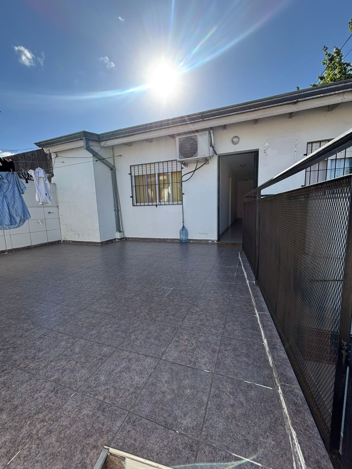 Studio apartment on the second floor in Quilmes