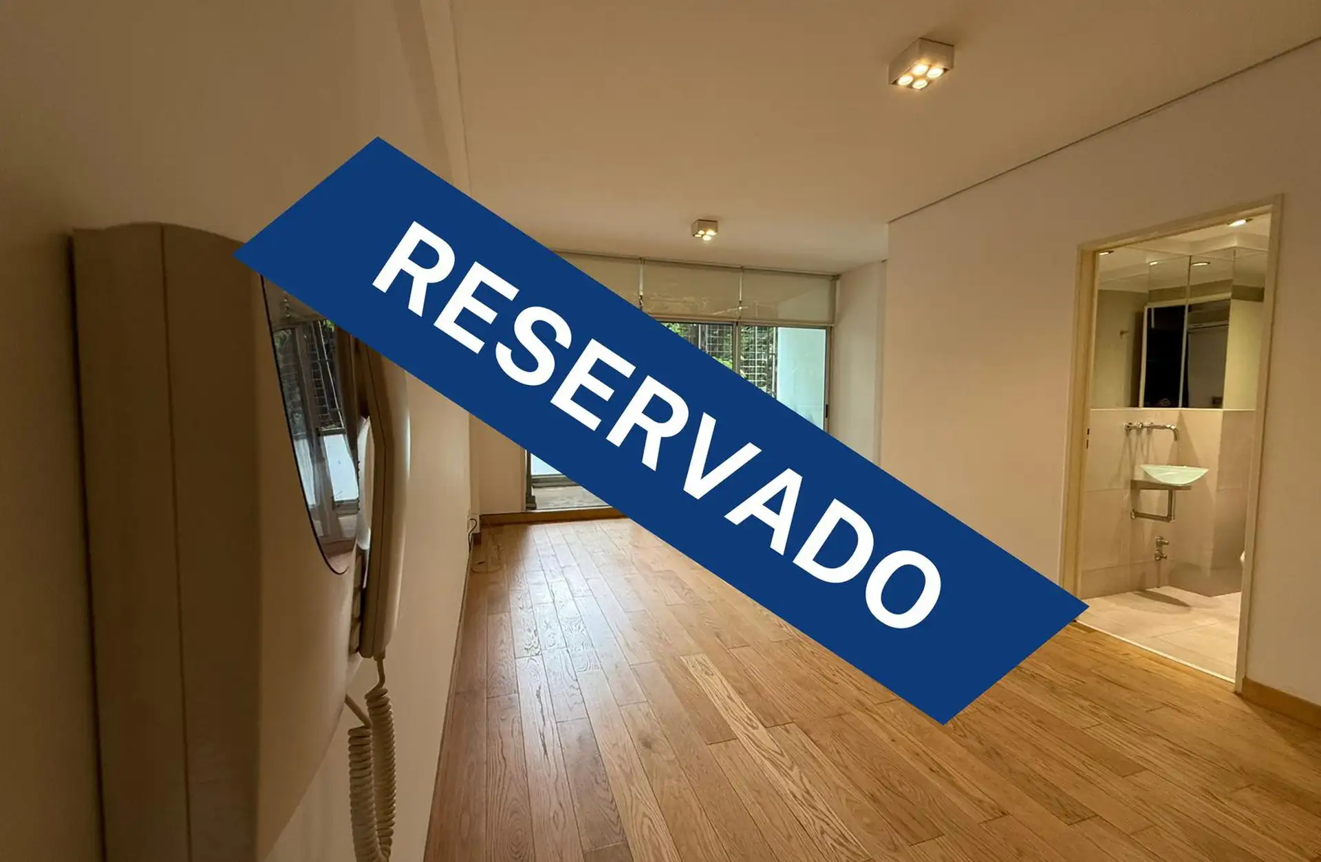 Studio apartment with parking in Palermo