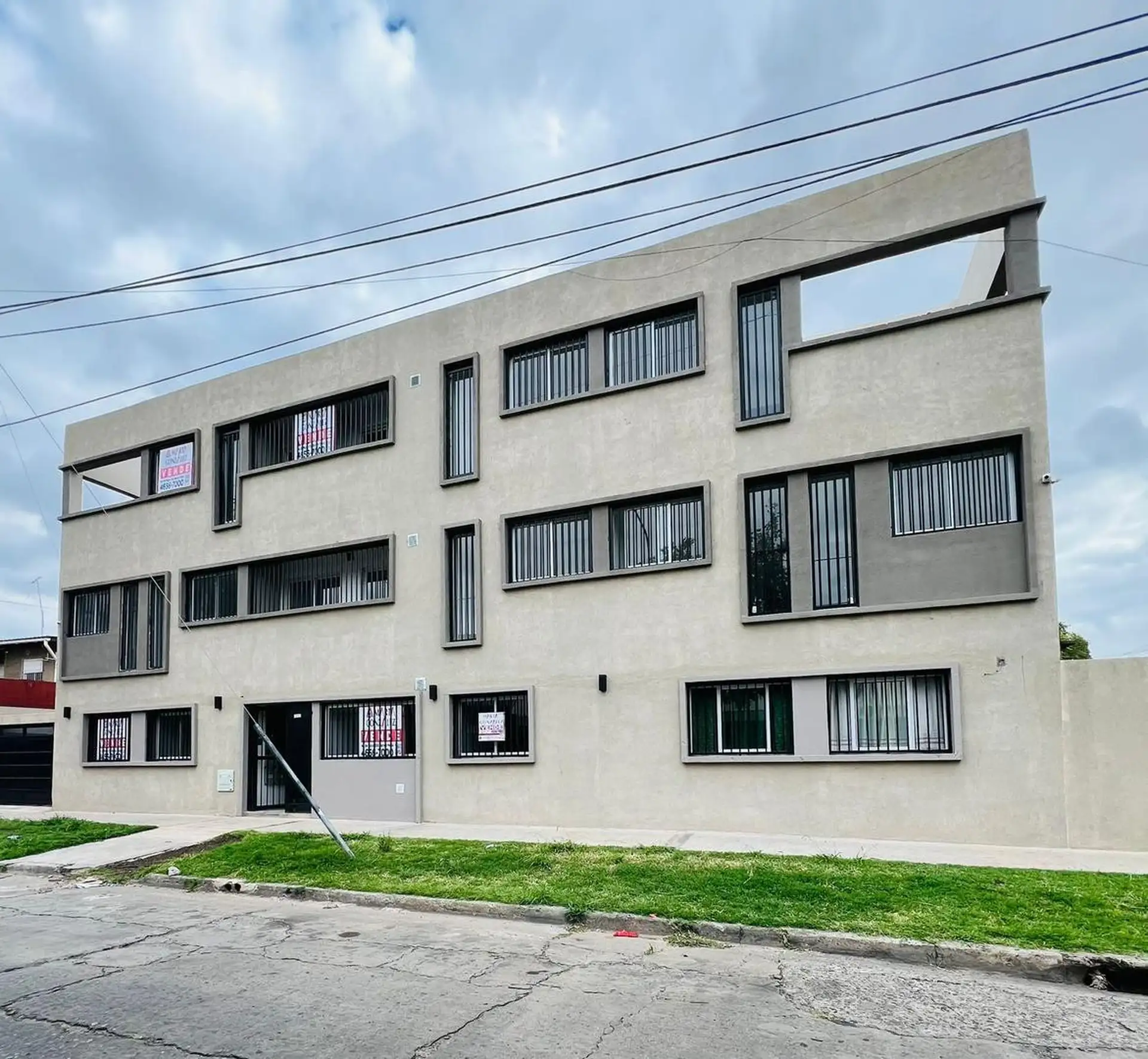 Apartamento de 1 quarto em Caseros, Tres de Febrero