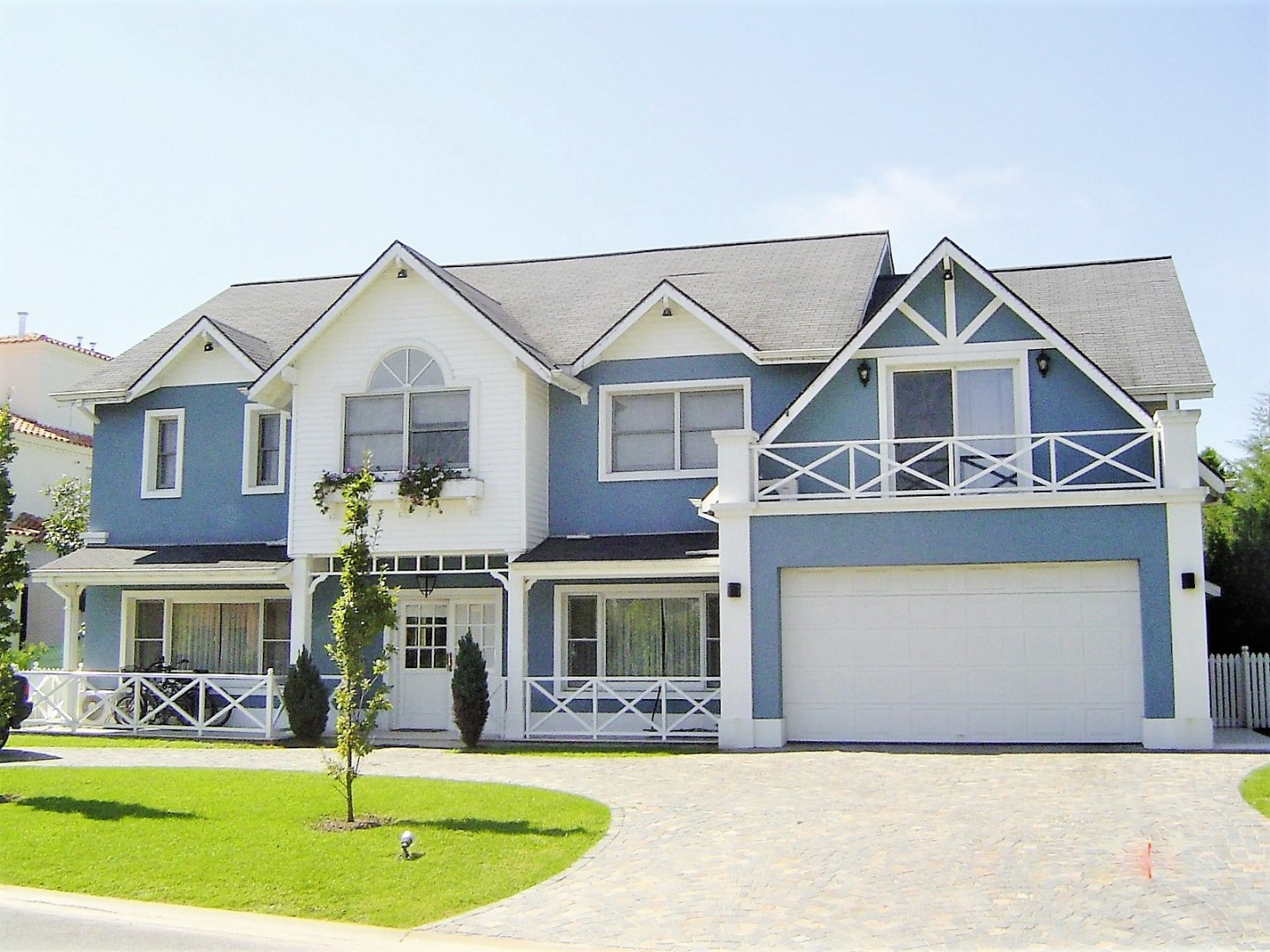 Four-bedroom house for rent in Tigre (General Pacheco)