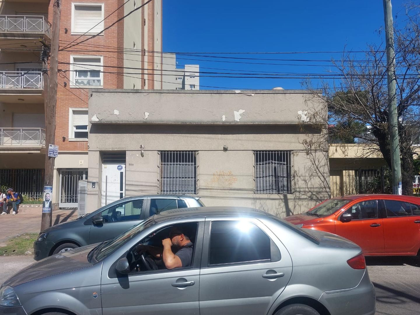 Casa de 3 dormitorios en Morón Sur
