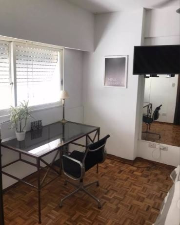 Kitnet mobiliada em Palermo Chico