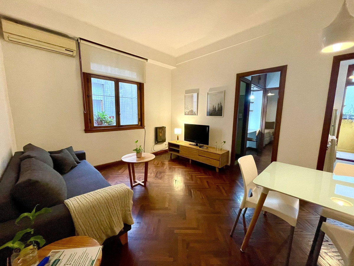 Apartamento de 2 ambientes em Palermo Hollywood com varanda