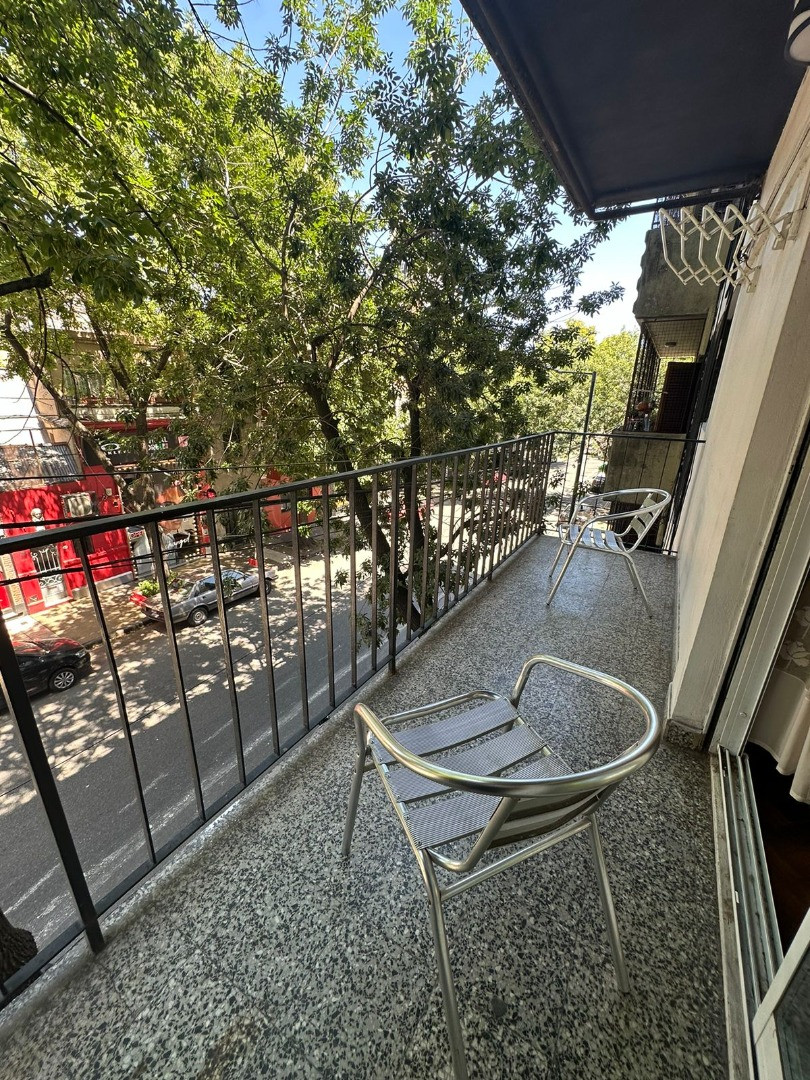 Двухспальная квартира с мебелью и балконом в Palermo