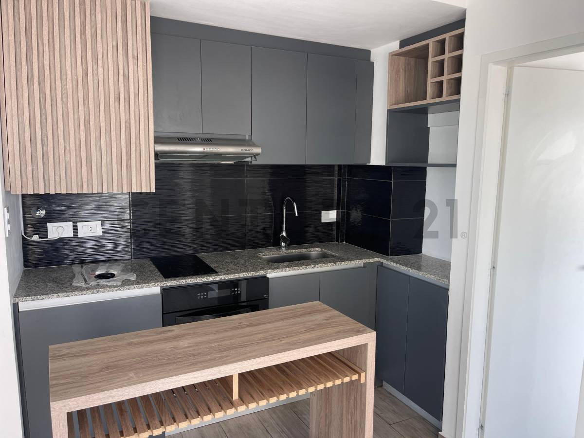 Departamento de 1 dormitorio frente a Parque San Martín