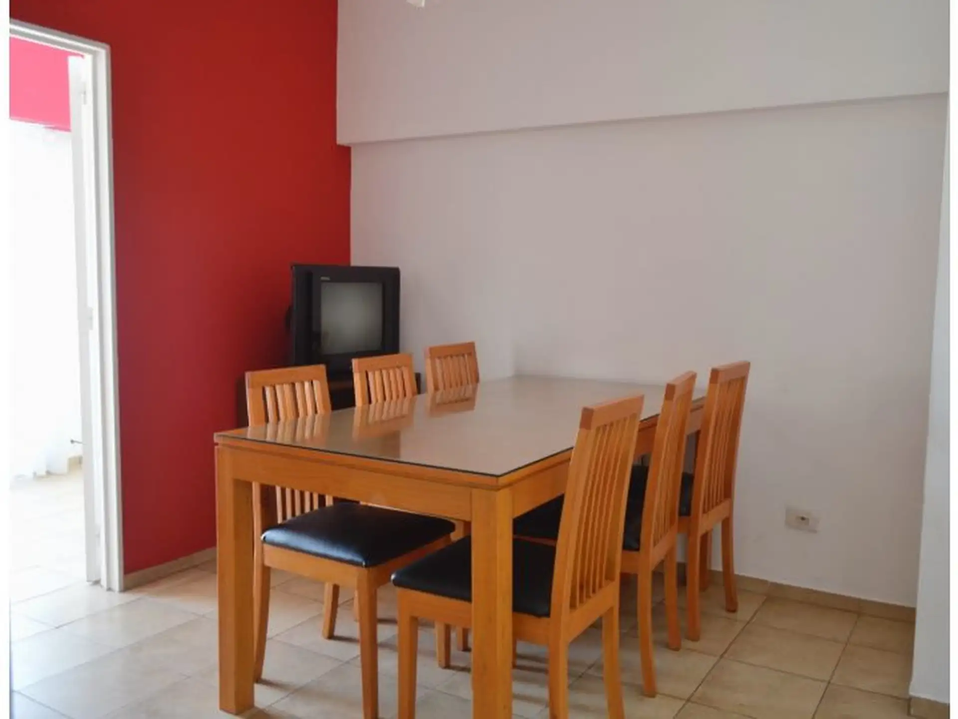 Apartamento de três quartos para aluguel temporário em Balvanera