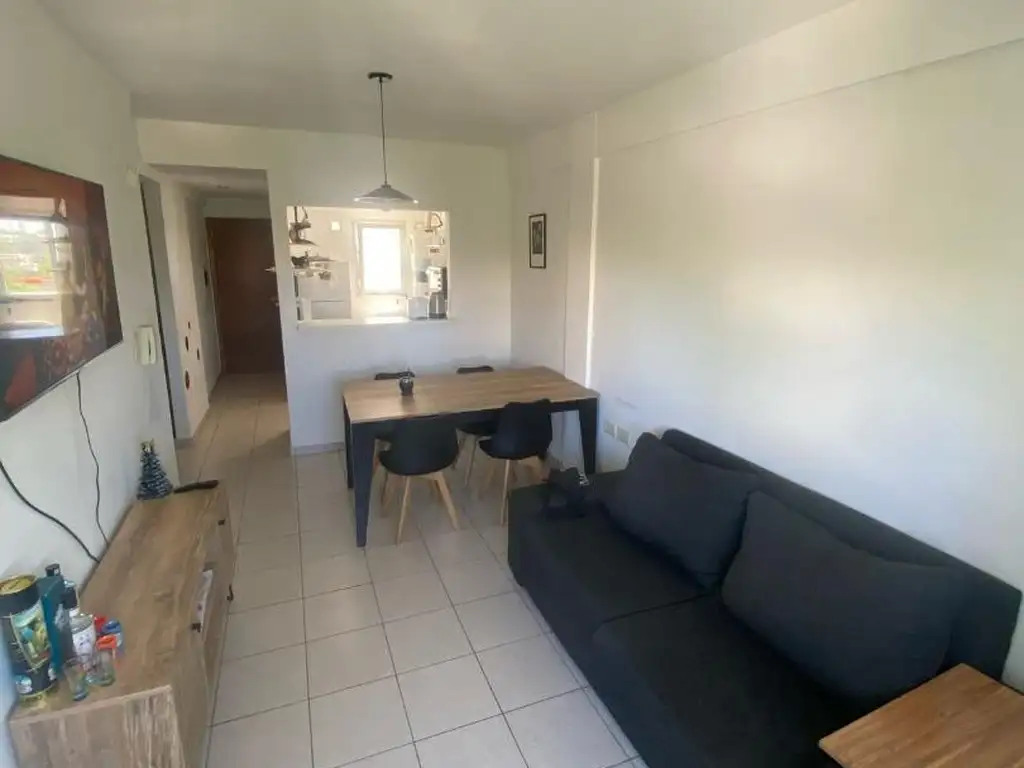 Departamento 1 dormitorio con balcón