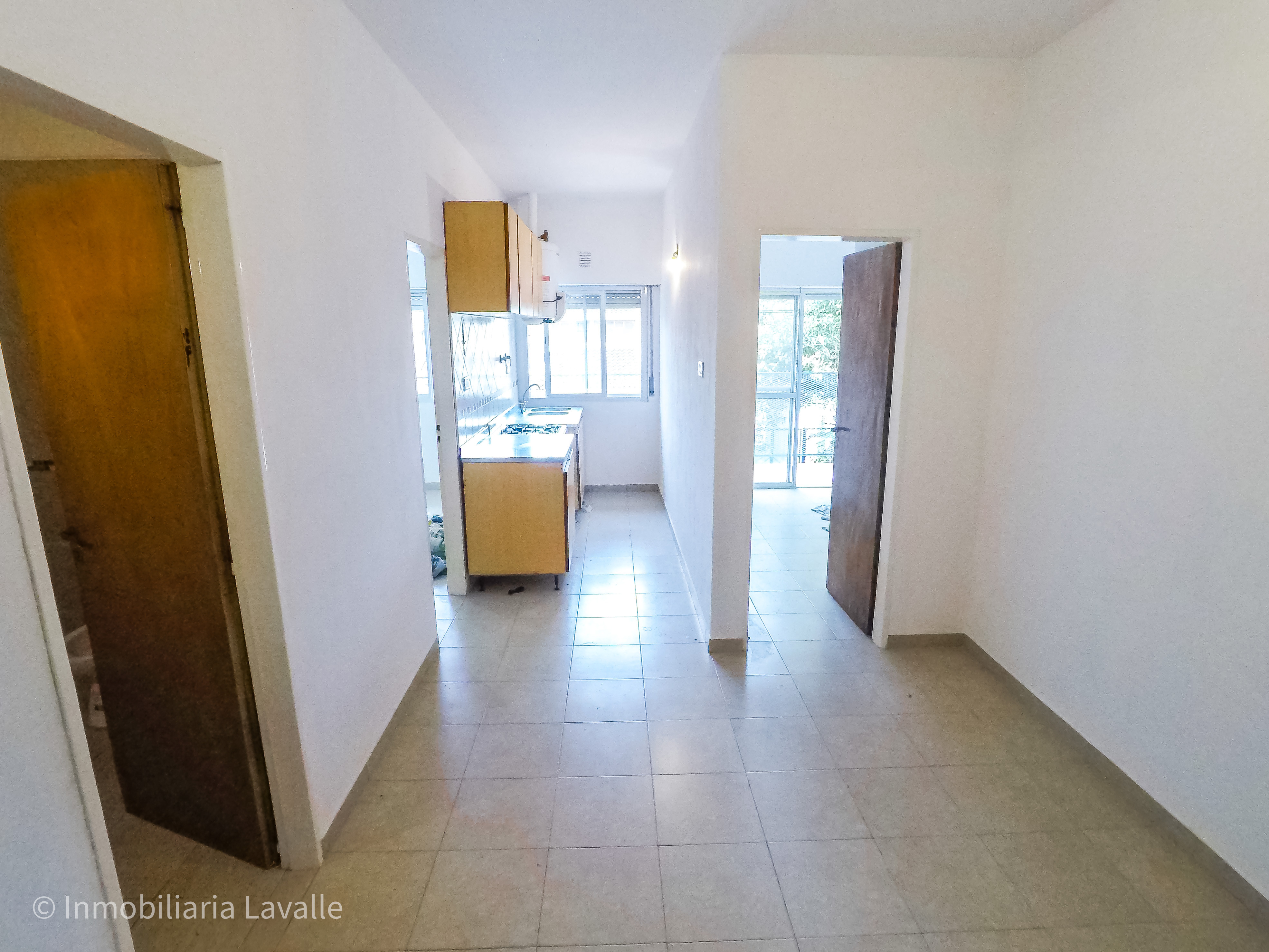 Three-room apartment in Ezpeleta Este, Quilmes