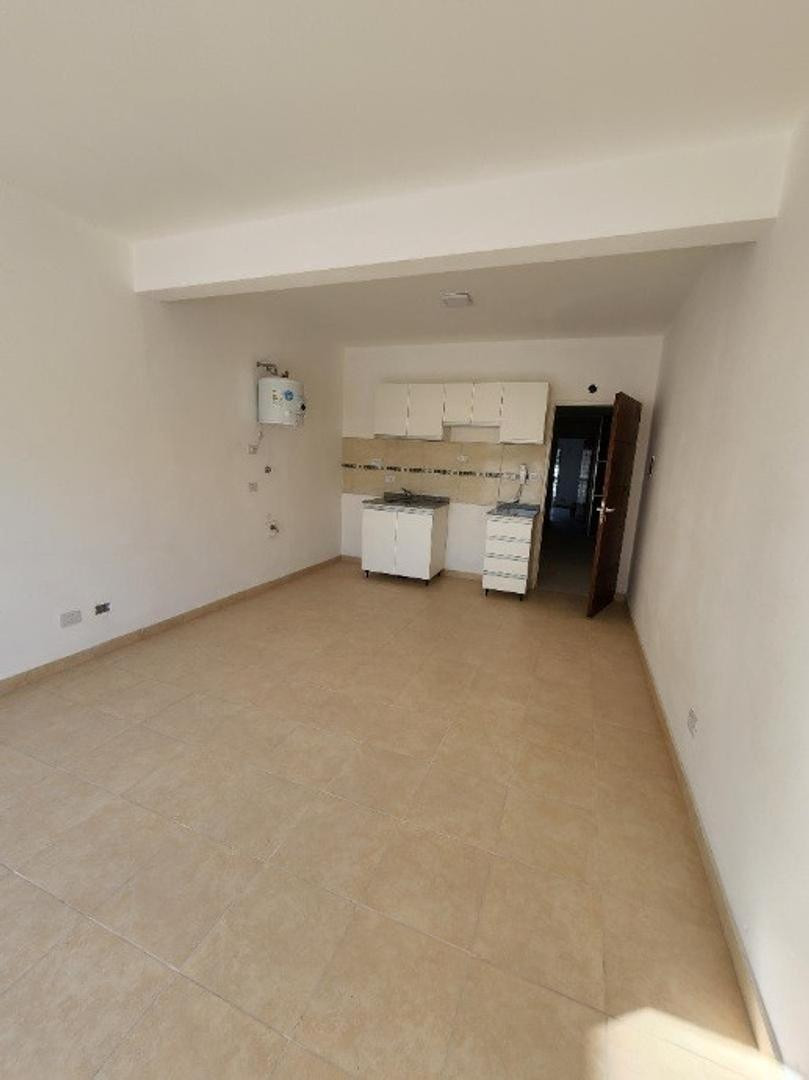 One-room apartment with balcony in Villa Dominico, Avellaneda