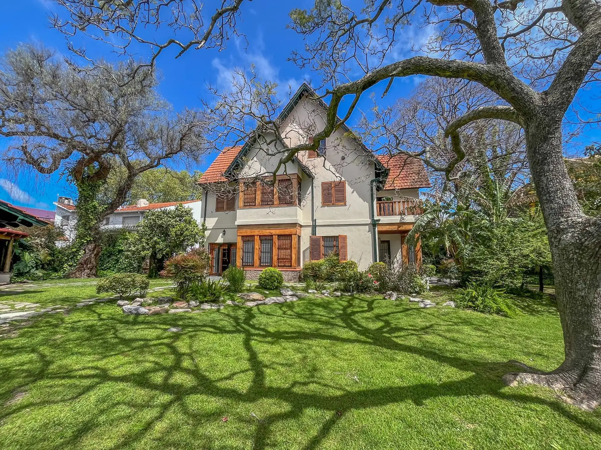 House for rent in Martínez