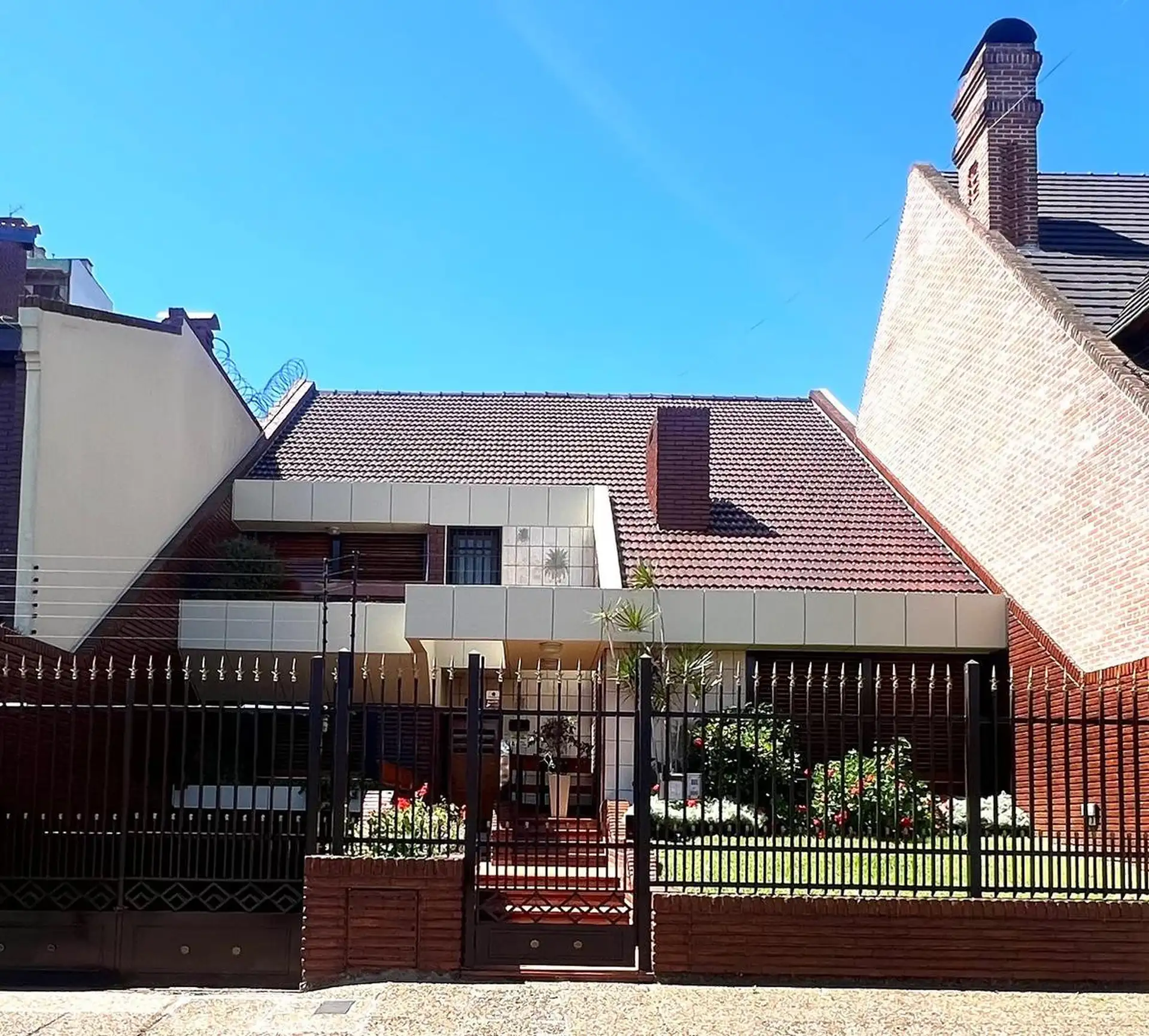 Casa de 4 dormitorios en Ramos Mejía