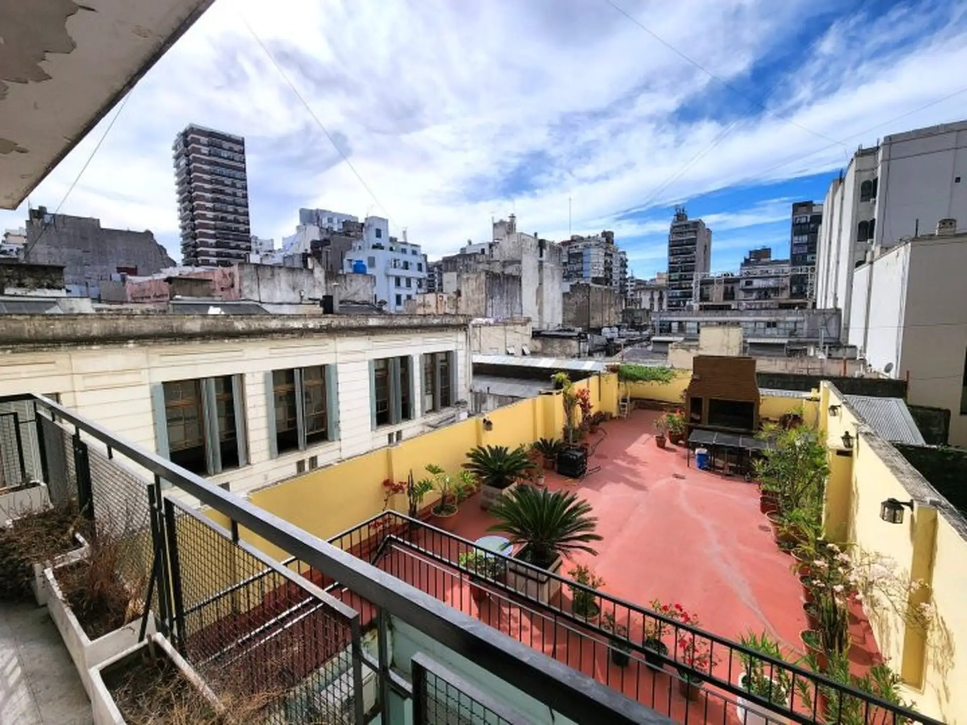 Four-bedroom apartment in Once