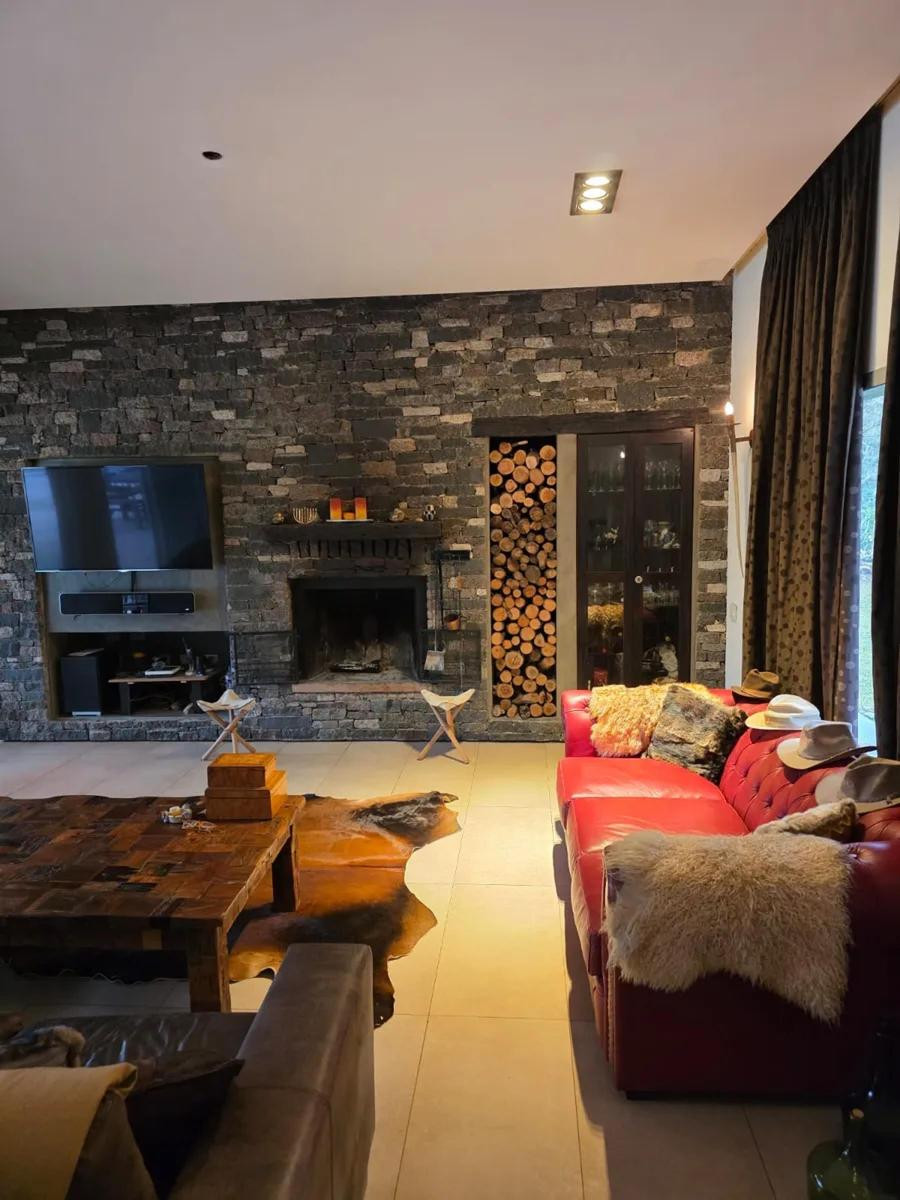 Casa de 4 dormitorios en alquiler en La Cañada Polo Club, Luján