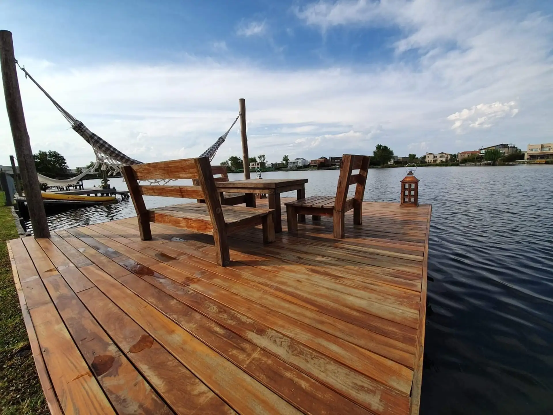 Four-bedroom house for temporary rental in Tigre