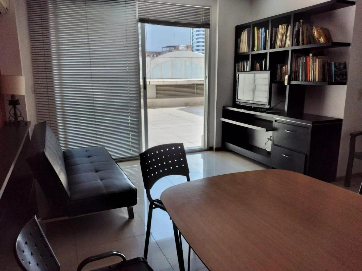 Furnished one-bedroom apartment with private patios in Núñez