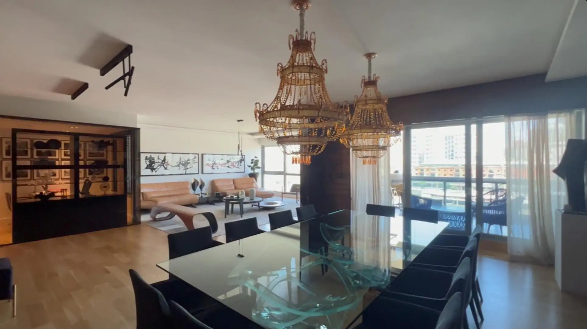 Four-bedroom apartment in Puerto Madero