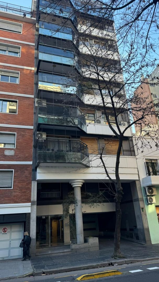Apartamento de três ambientes em Palermo Soho