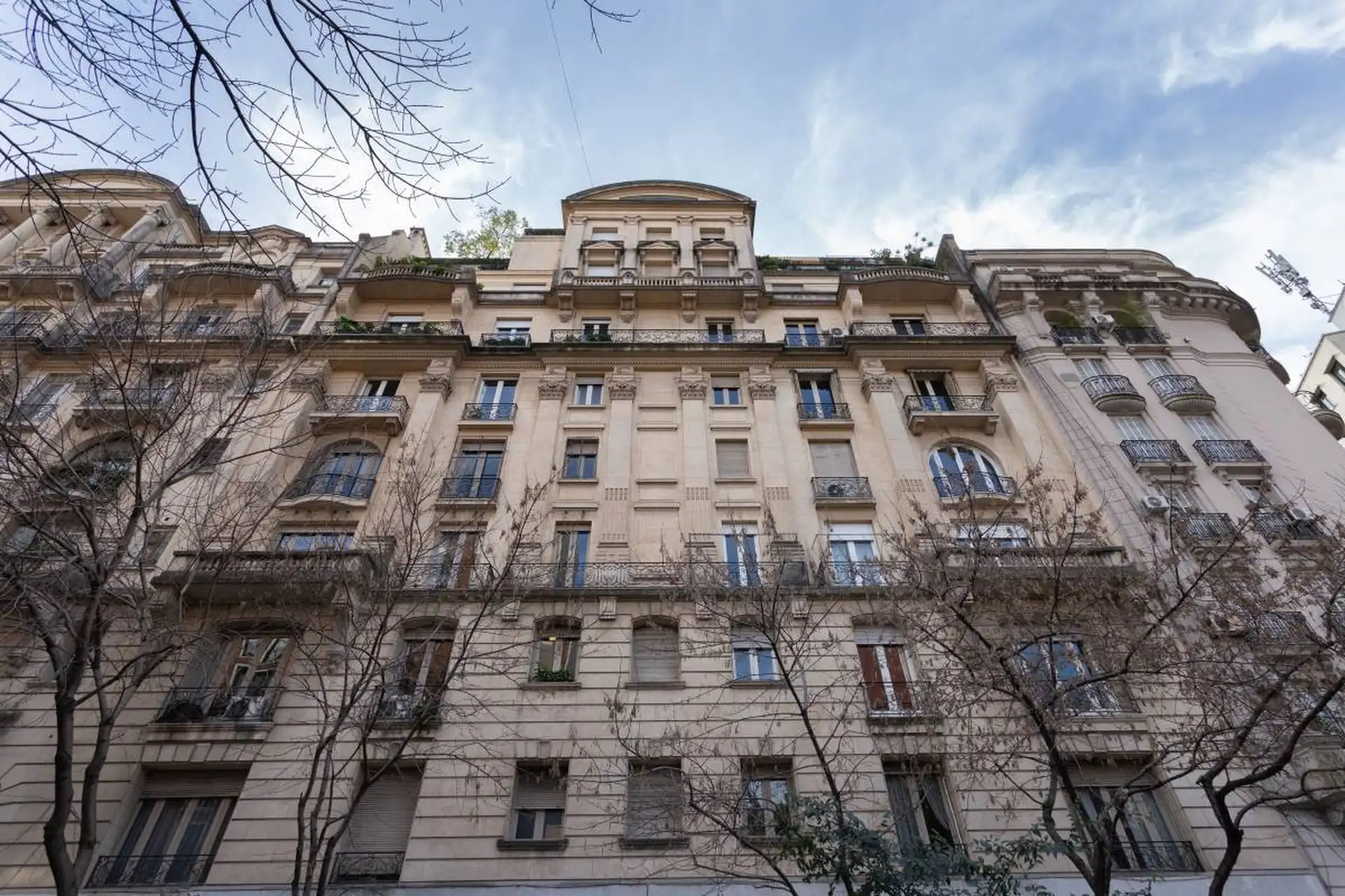 Четырёхкомнатная квартира в Retiro