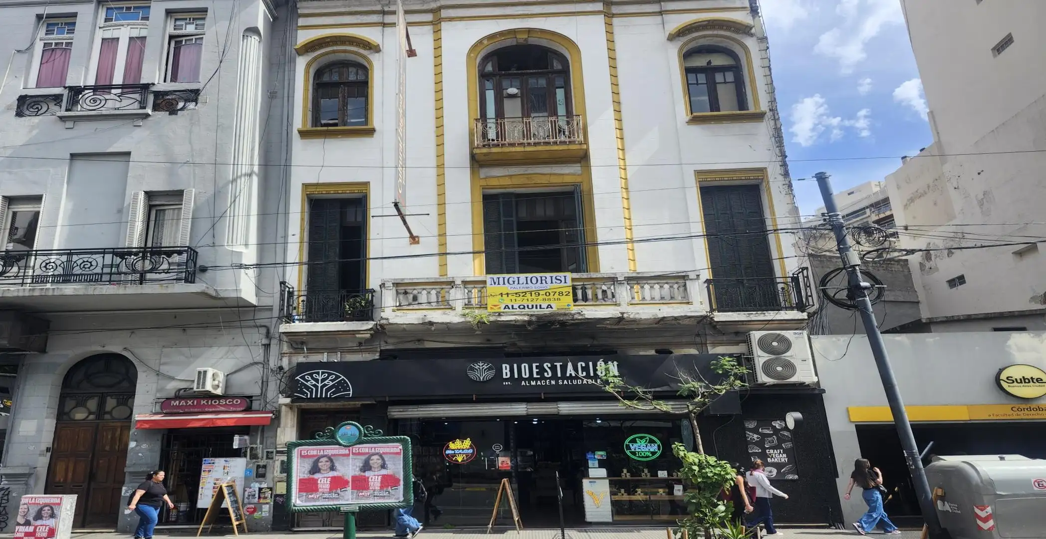 PH с 7 комнатами в Balvanera, первый этаж