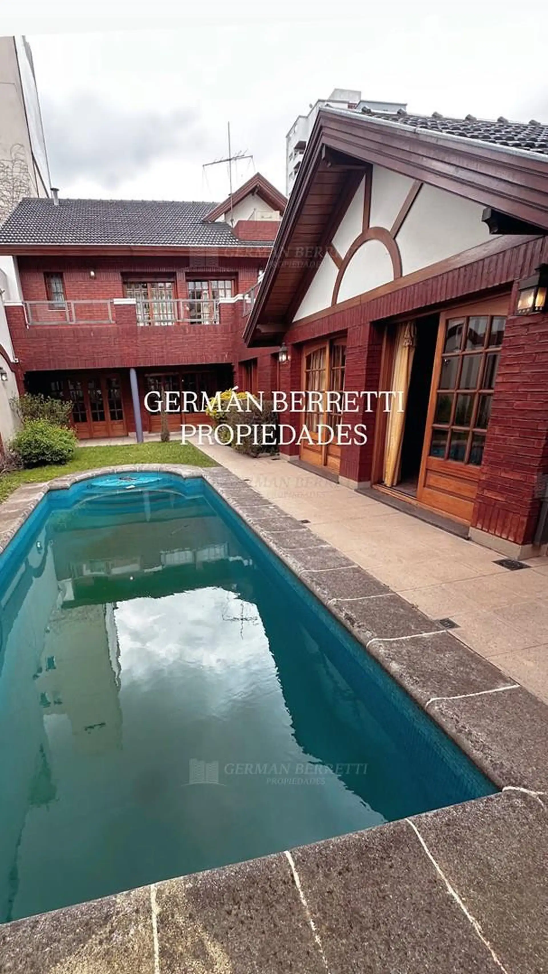 Casa de 5 quartos em Lanús Este