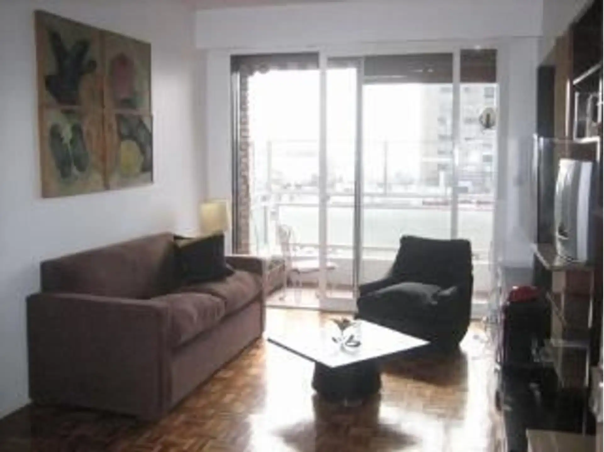 Departamento dúplex amoblado de 1 dormitorio en Retiro