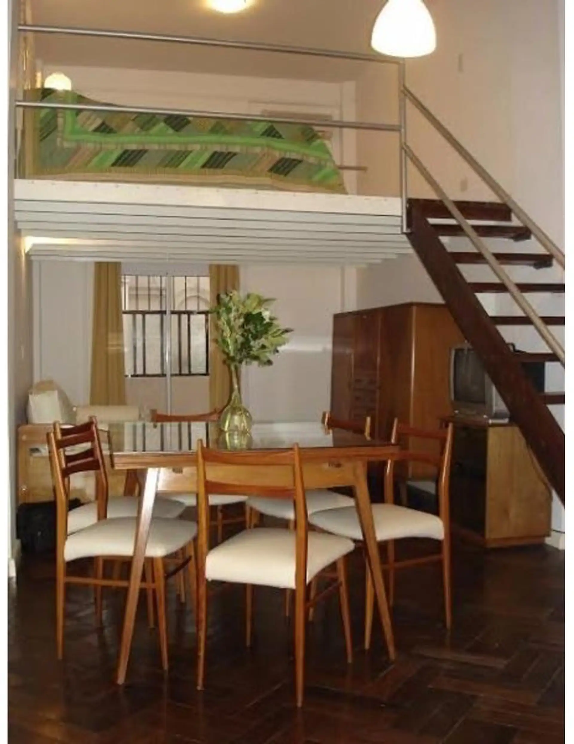 Apartamento de dois ambientes mobiliado em Retiro